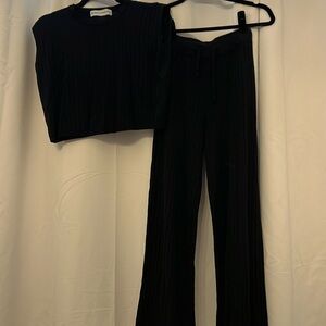 Matching knit lounge set. Great condition